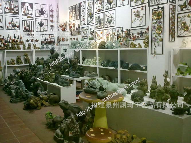 Garden statue Sample Room